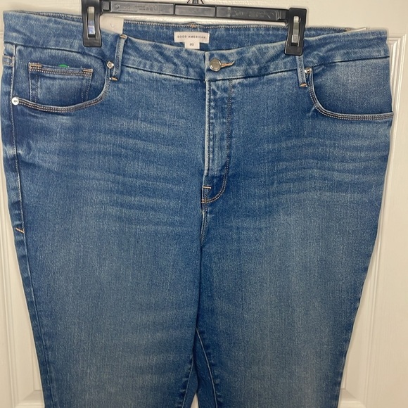 Good American Good Legs Flare Twisted Slit Jeans Size 30 NEW - Picture 3 of 7